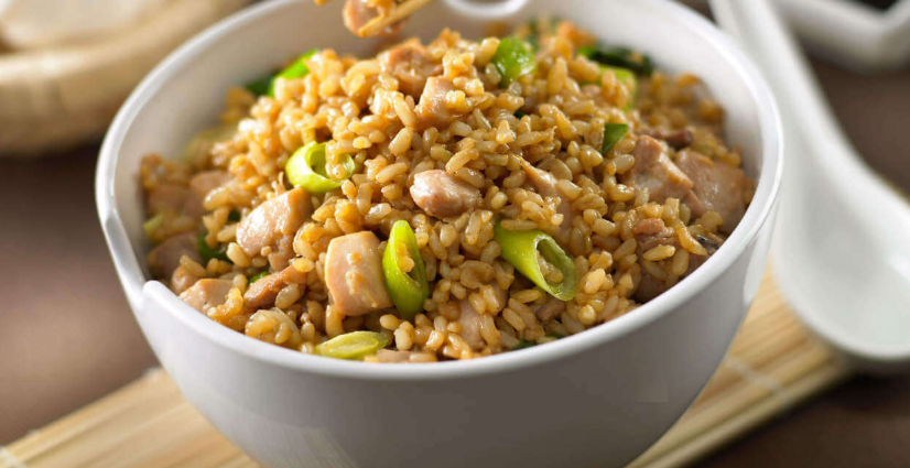 Sauté de poulet au gingembre et riz Nouvelle-Calédonie